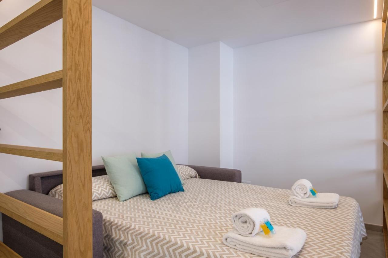 Sea Breeze Apartments กาลามิยอร์ ภายนอก รูปภาพ