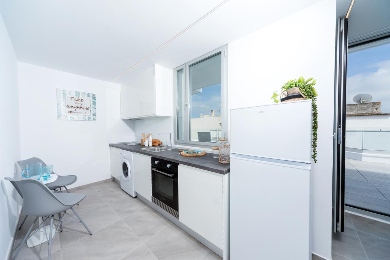Sea Breeze Apartments กาลามิยอร์ ภายนอก รูปภาพ