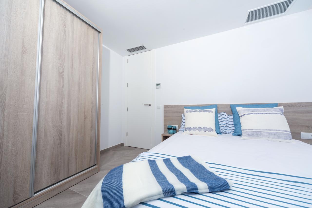 Sea Breeze Apartments กาลามิยอร์ ภายนอก รูปภาพ