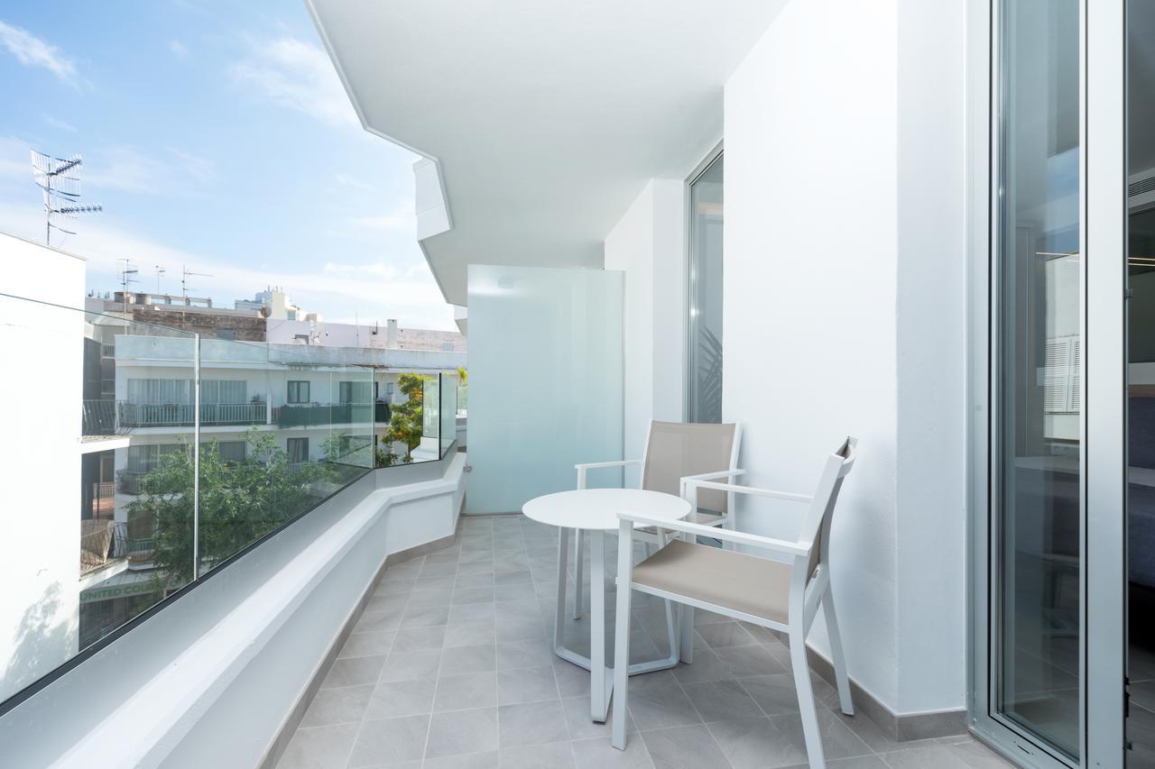 Sea Breeze Apartments กาลามิยอร์ ภายนอก รูปภาพ
