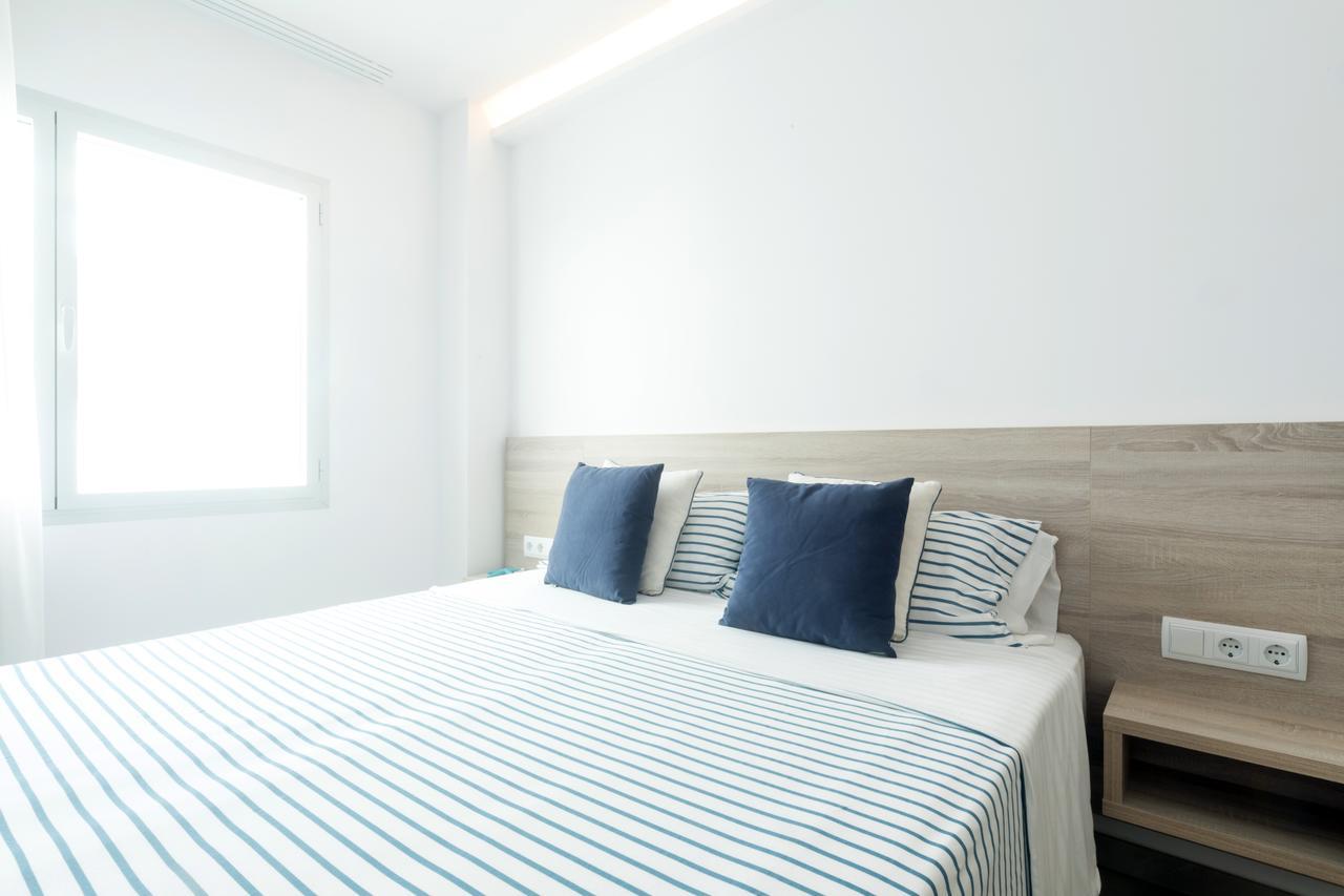 Sea Breeze Apartments กาลามิยอร์ ภายนอก รูปภาพ