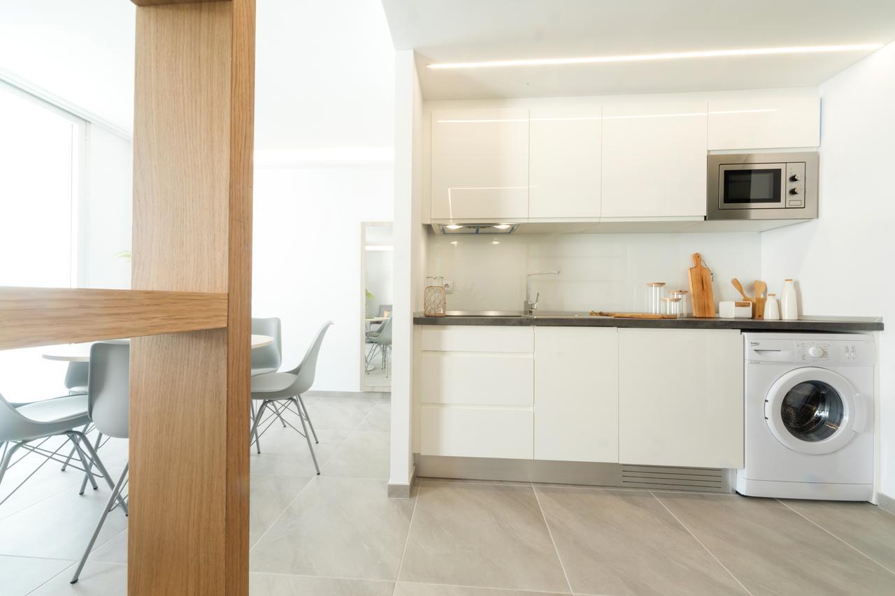 Sea Breeze Apartments กาลามิยอร์ ภายนอก รูปภาพ